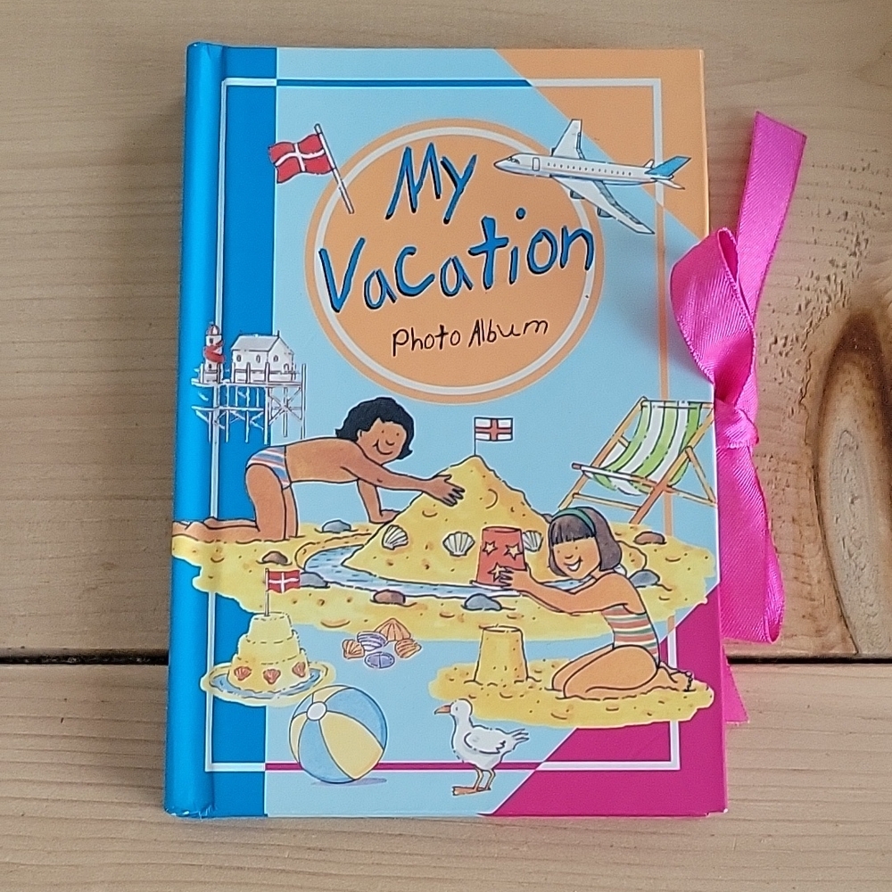 My Vacation Photo Album with Pink Ribbon